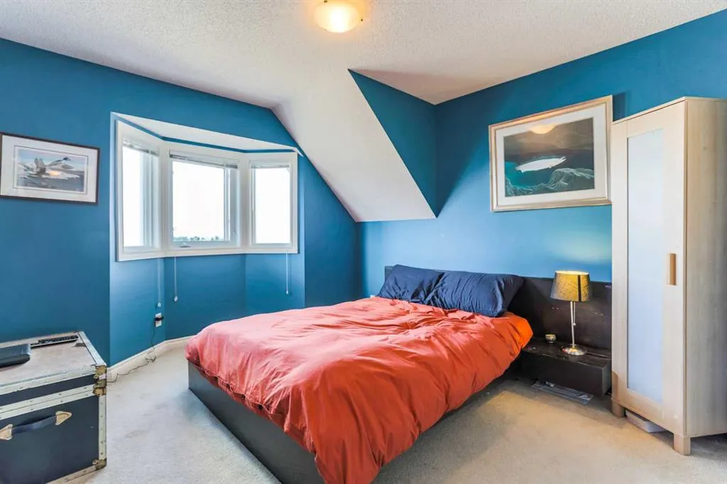 143 Cedarwood Lane SW