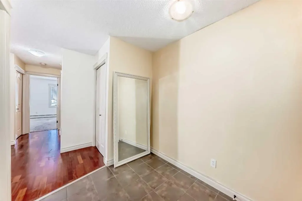 2371 Eversyde Avenue SW, #2322