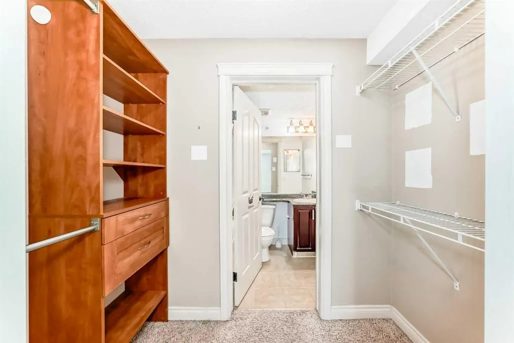 2371 Eversyde Avenue SW, #2322
