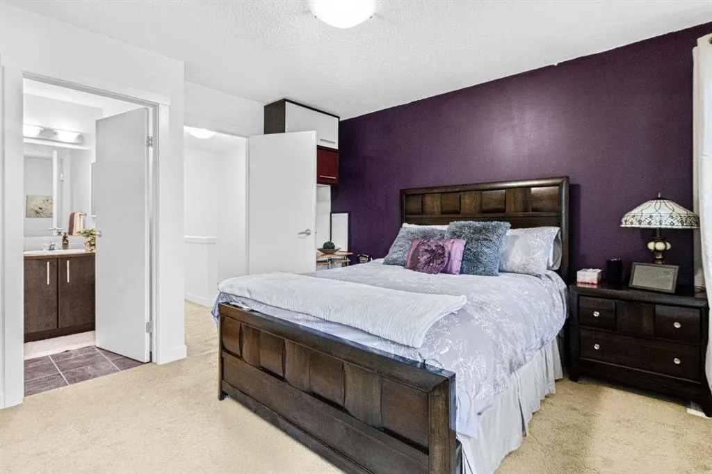 2445 Kingsland Road SE, #1006