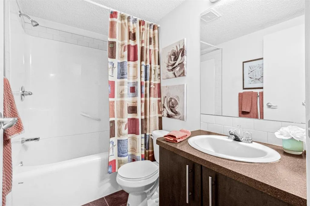 2445 Kingsland Road SE, #1006