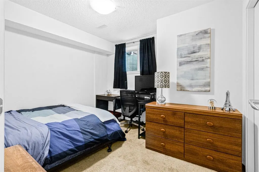2445 Kingsland Road SE, #1006