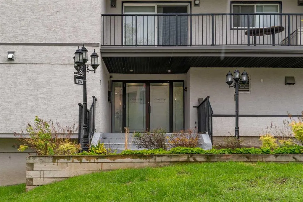 355 5 Avenue NE, #208