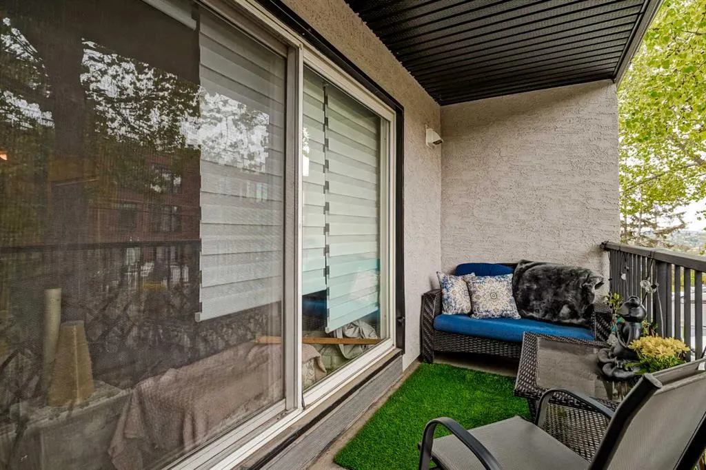 355 5 Avenue NE, #208