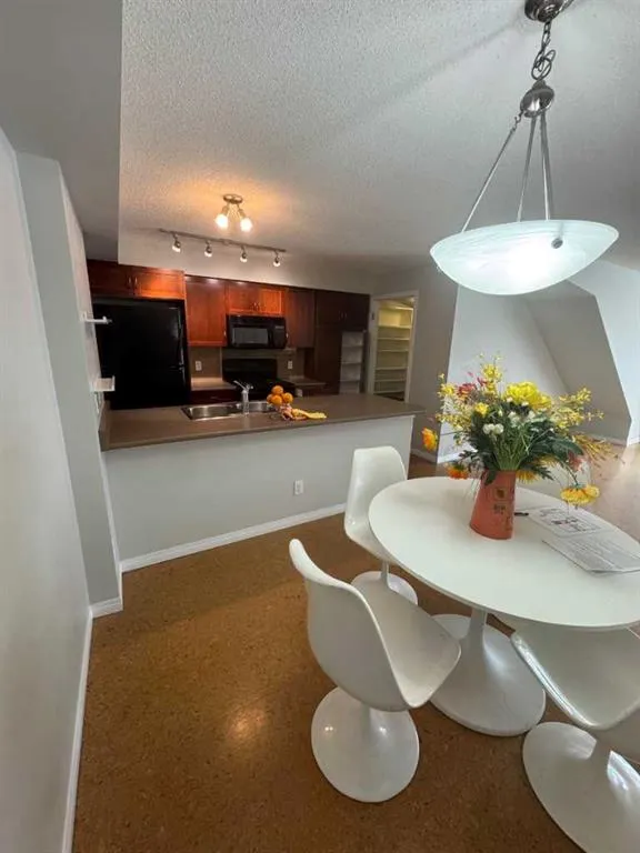 214 Mckenzie Towne Lane SE