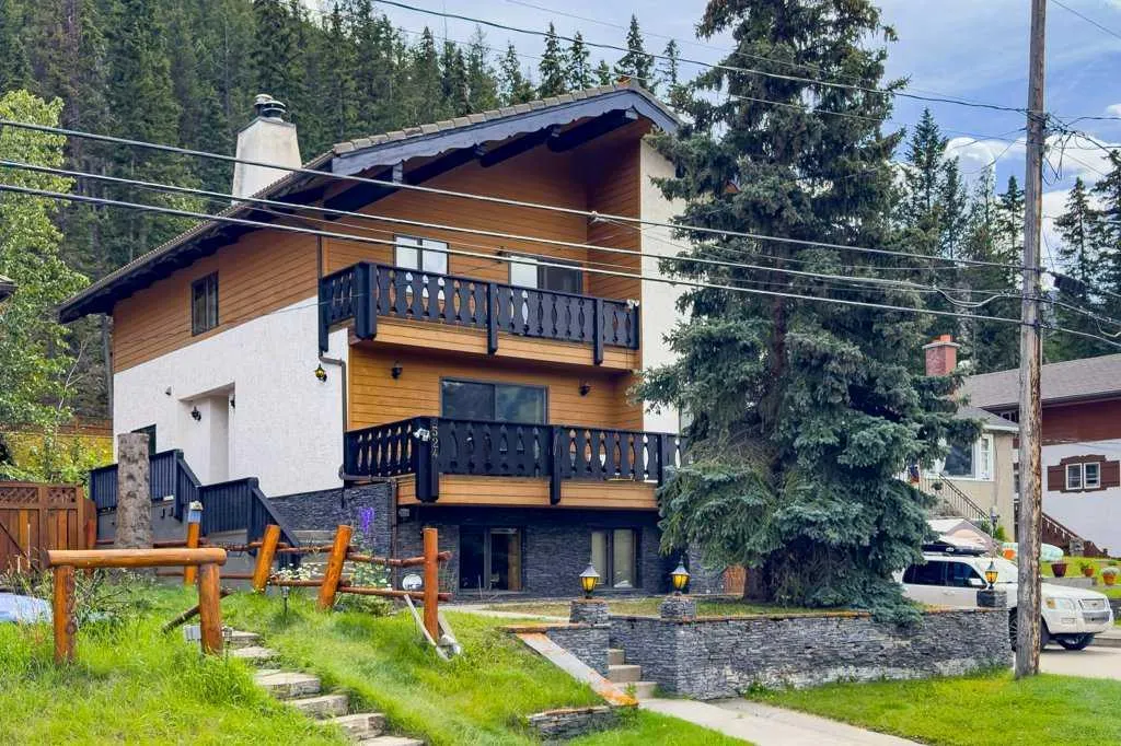 524 Deer Street