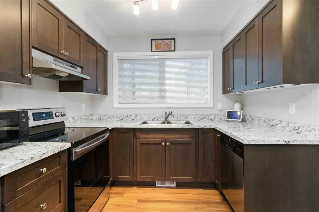 180 Almond Crescent