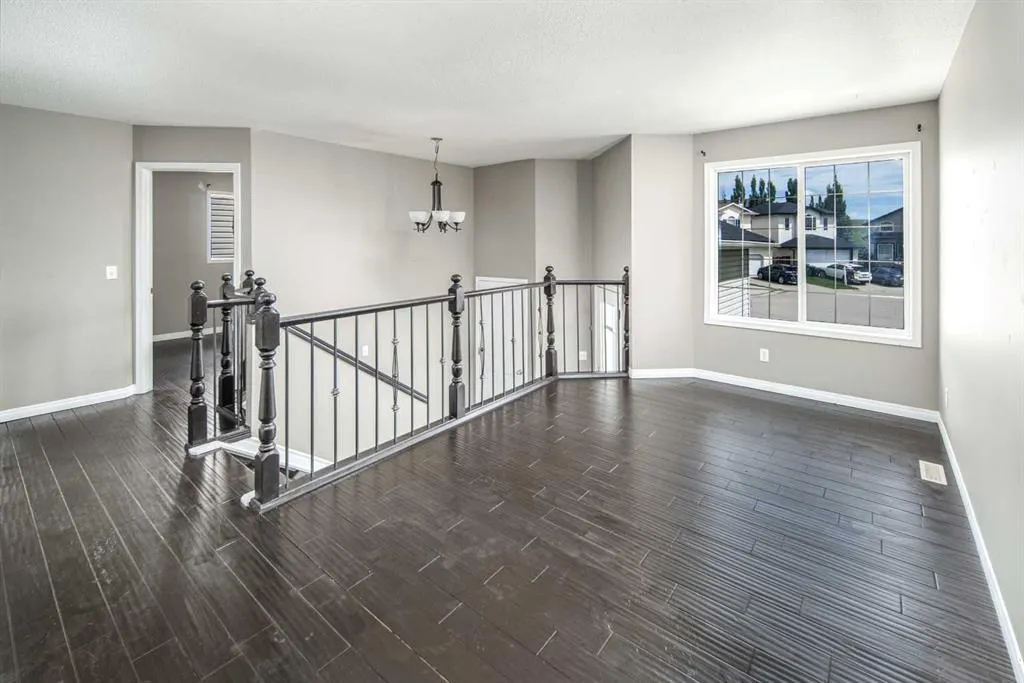 123 Royal Birch Manor NW