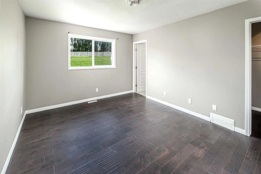 123 Royal Birch Manor NW