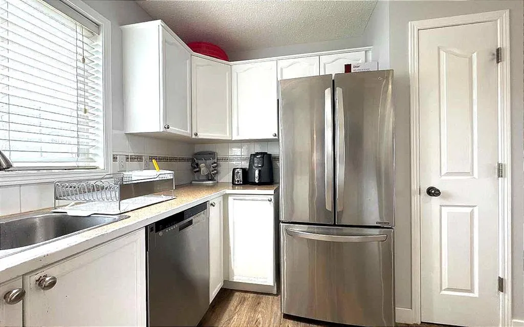 304 Ross Avenue, #8