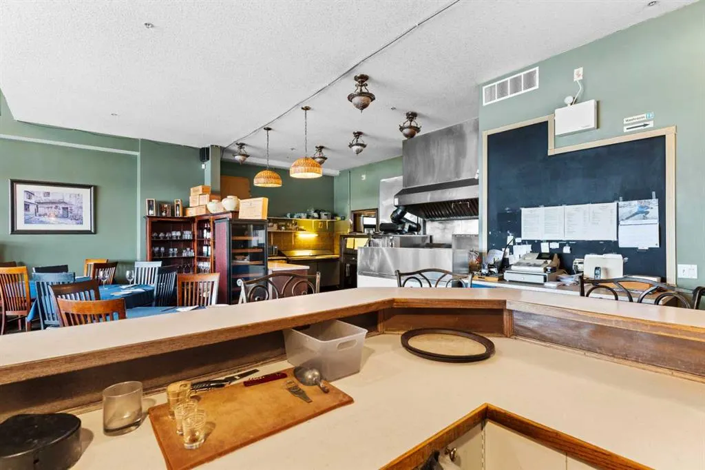 355 Centre Street NW, #104