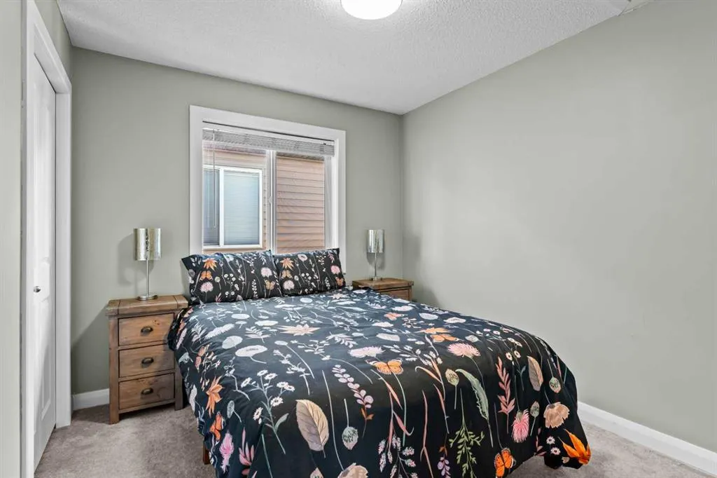 120 Evansdale Way NW