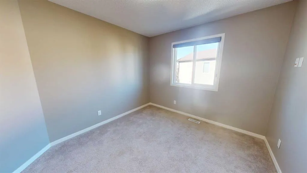 216 New Brighton Grove SE