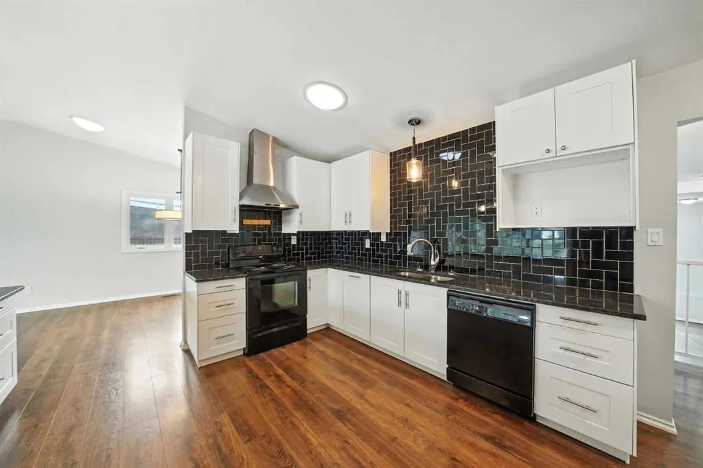 7 Goodacre Close