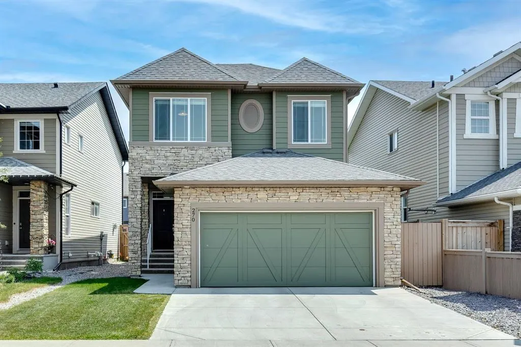270 Legacy Heights SE