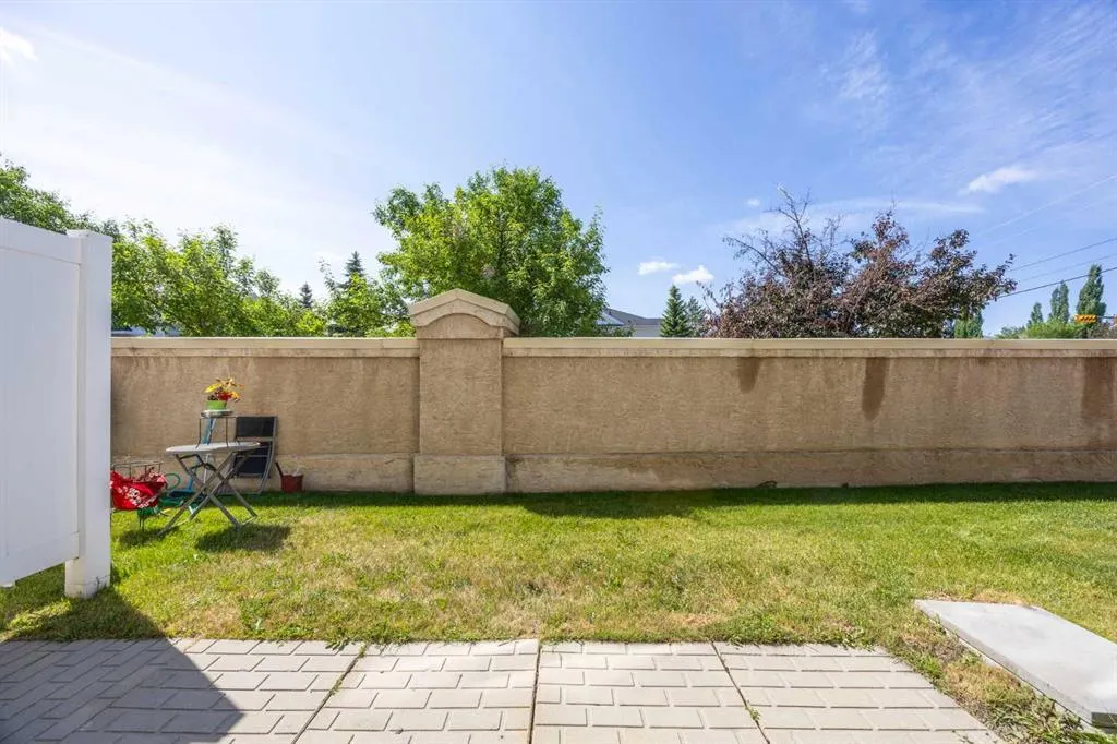 93 Chaparral Ridge Terrace SE