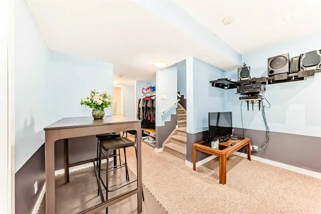 413 River Avenue, #204