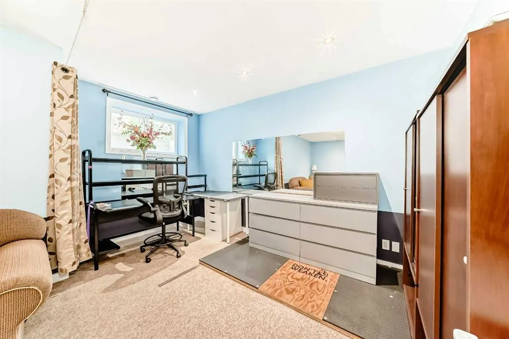 413 River Avenue, #204