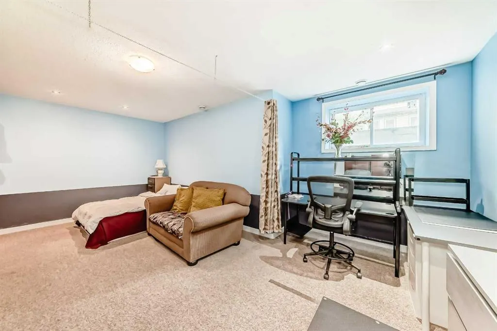 413 River Avenue, #204