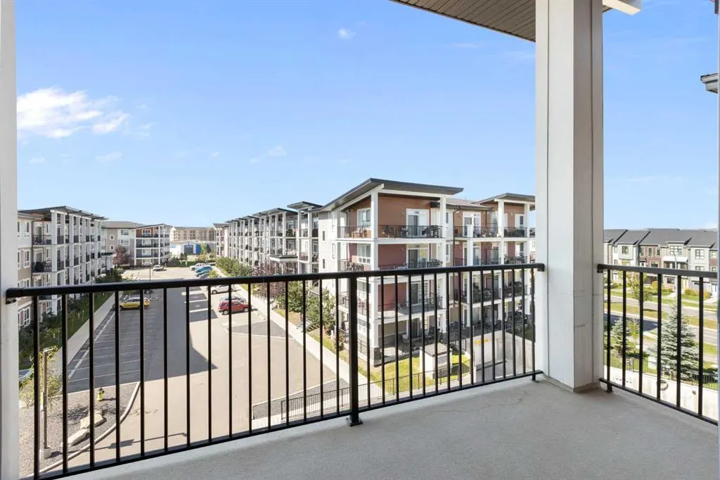 10 Walgrove Walk SE, #406