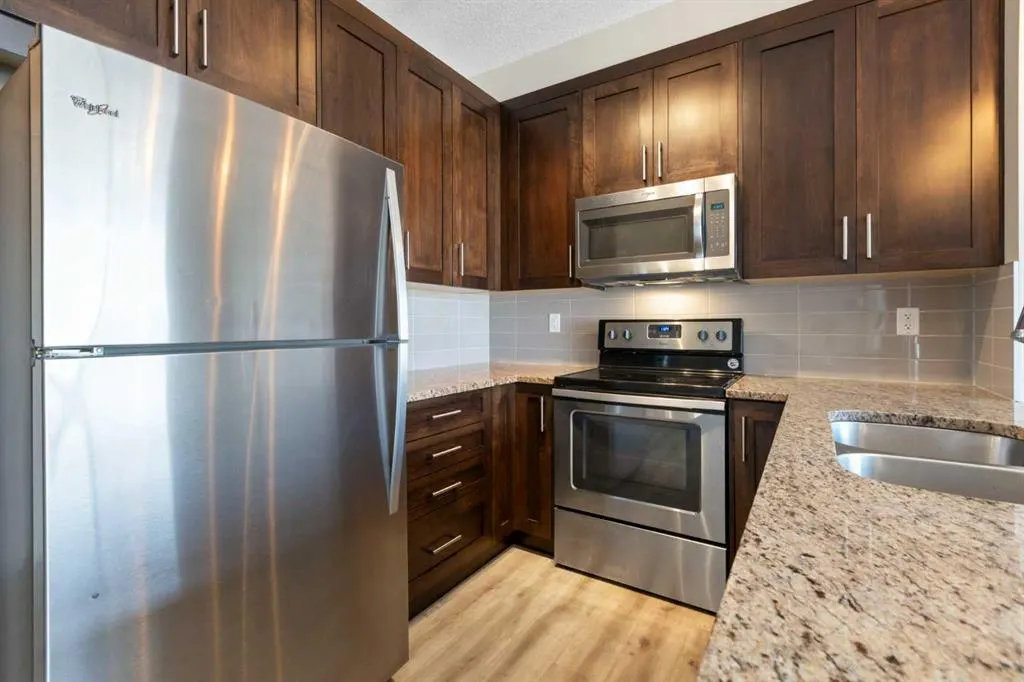 10 Walgrove Walk SE, #406