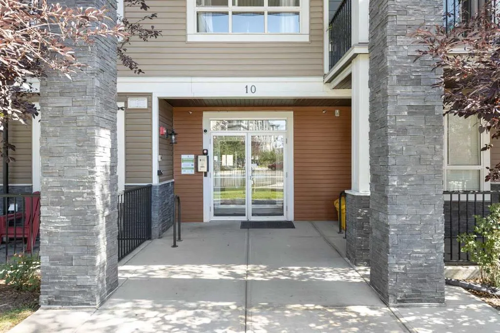 10 Walgrove Walk SE, #406