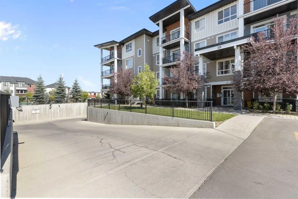 10 Walgrove Walk SE, #406