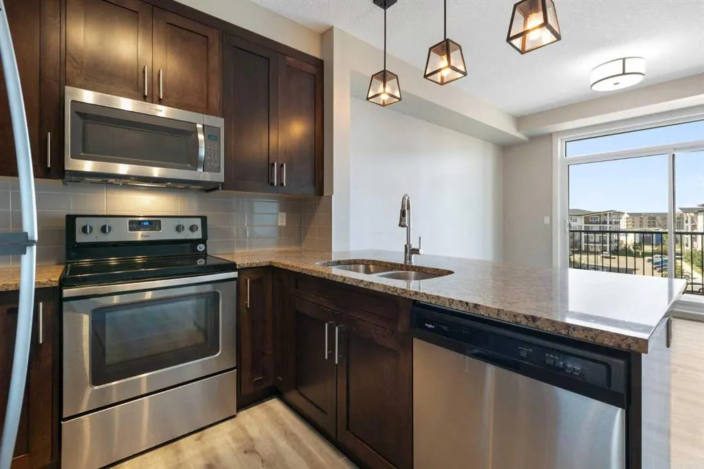10 Walgrove Walk SE, #406