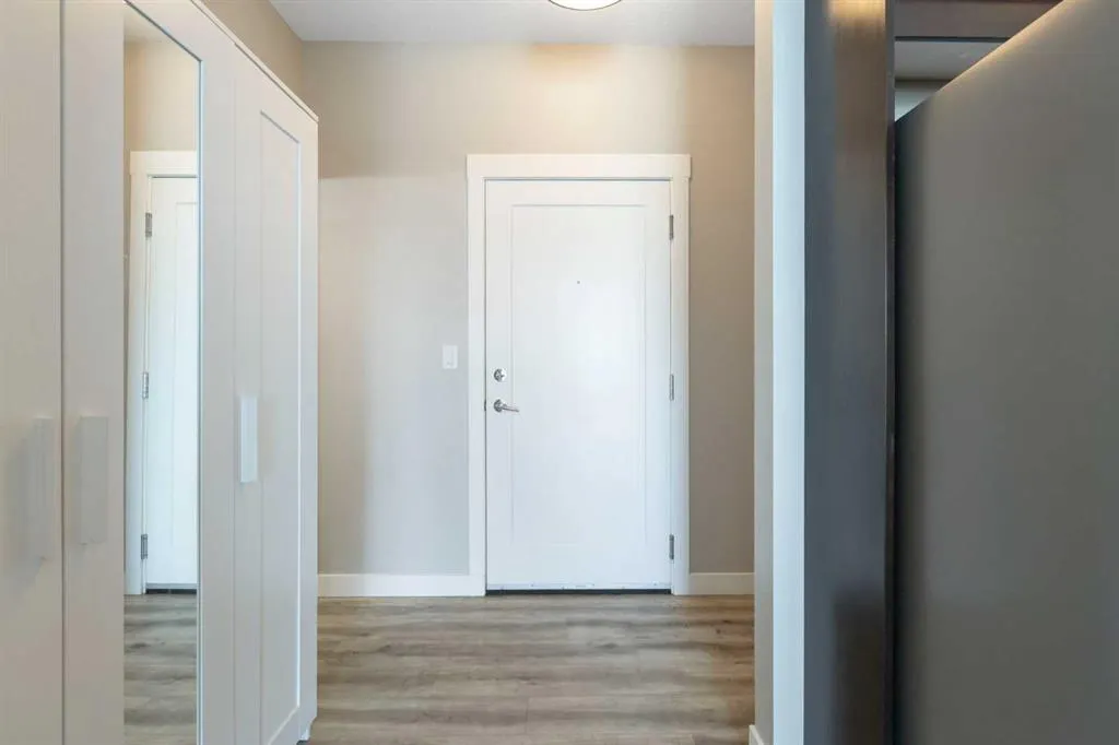 10 Walgrove Walk SE, #406