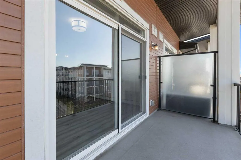10 Walgrove Walk SE, #406