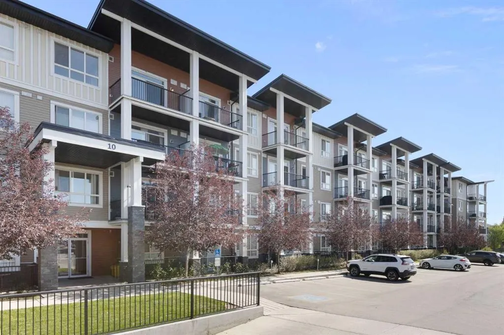 10 Walgrove Walk SE, #406