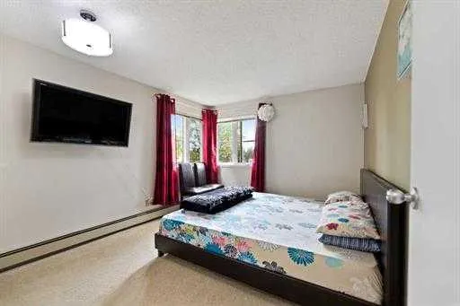 3014 Edenwold Heights NW, #14