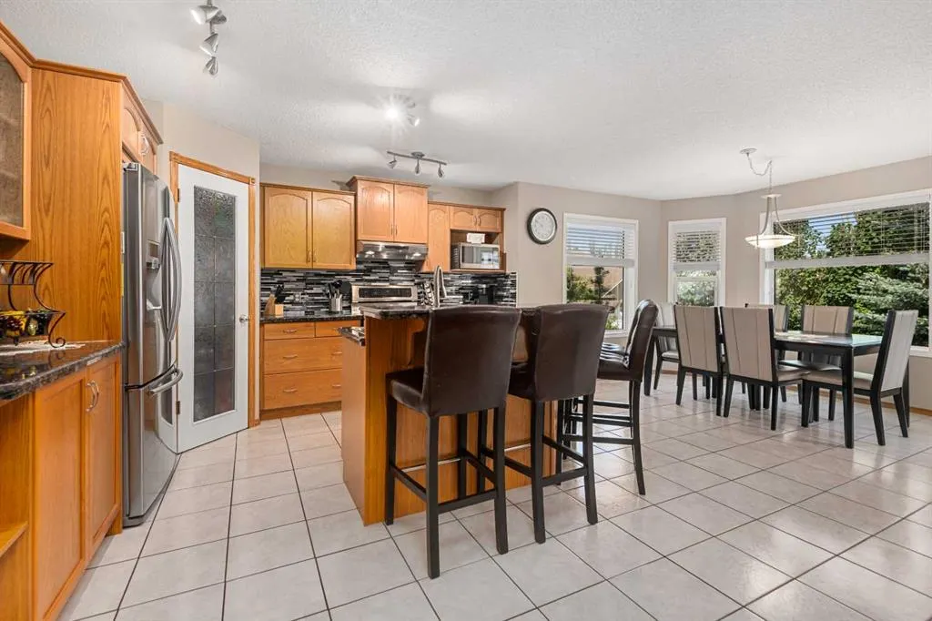 195 Cove Crescent