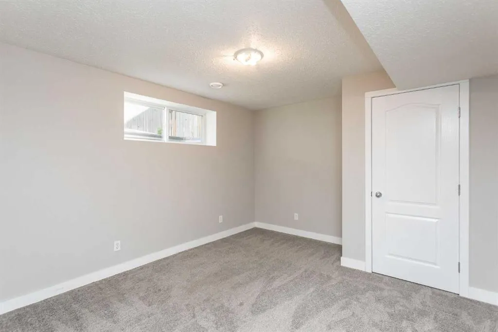 37 Wade Close