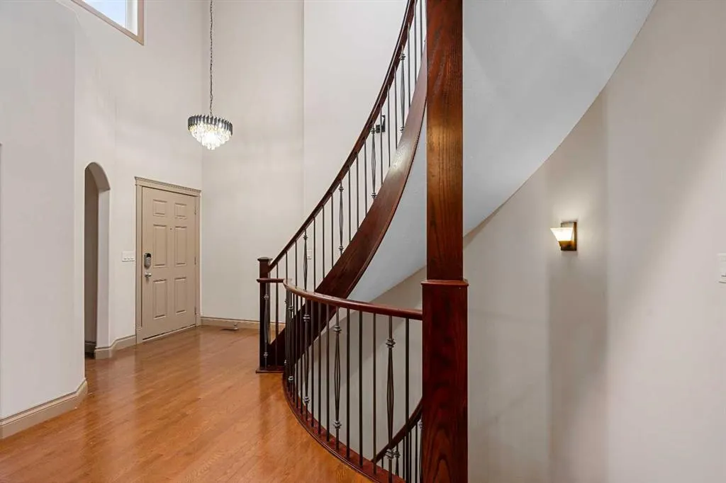 151 Cove Close