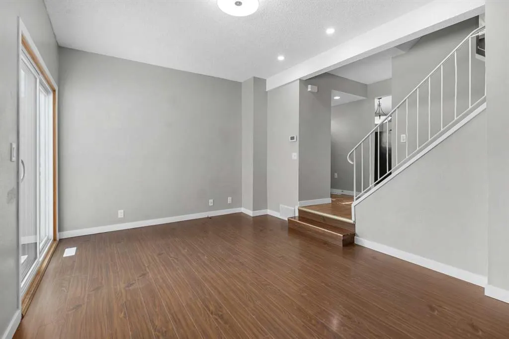 5520 1 Avenue SE, #1