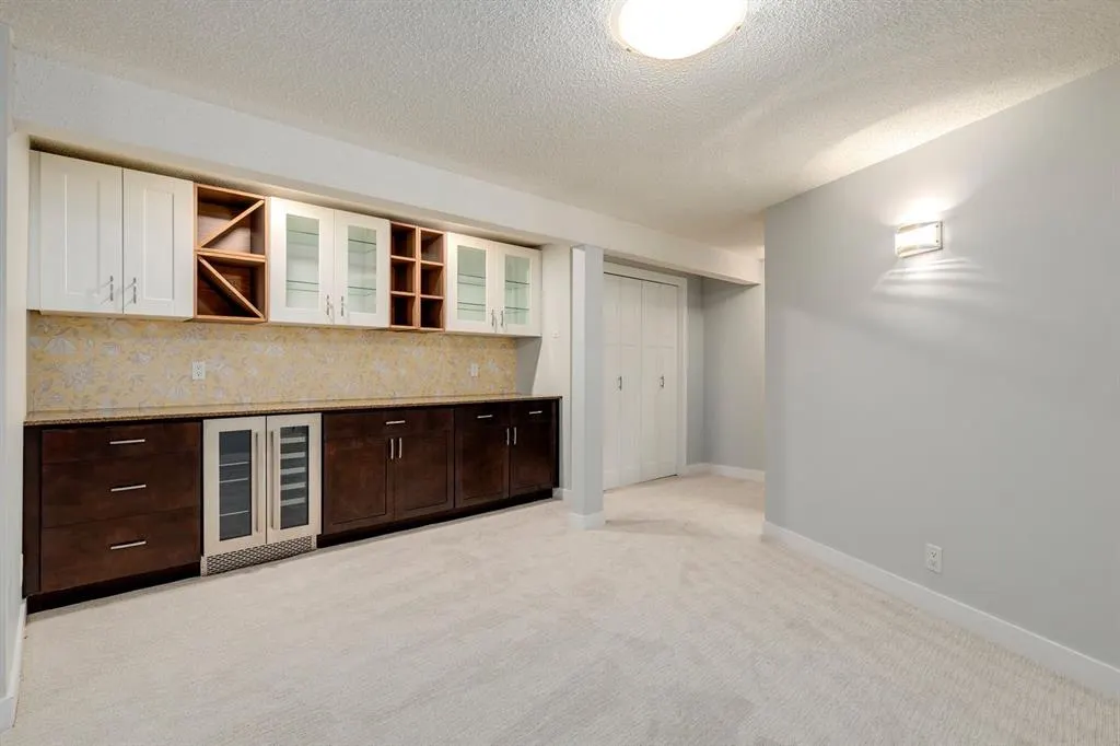 26 Butler Crescent NW