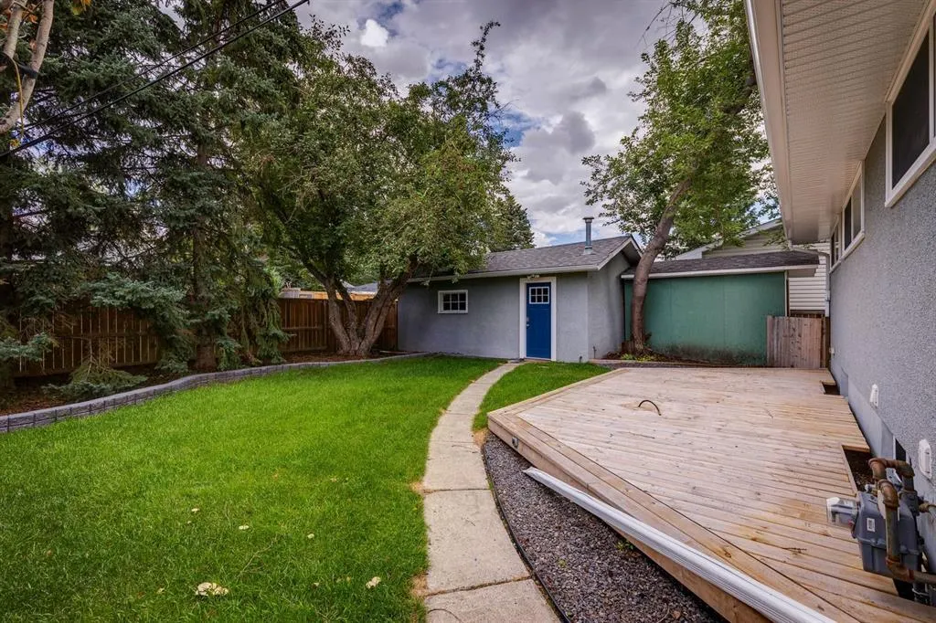 26 Butler Crescent NW