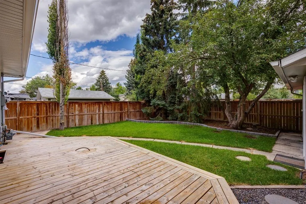 26 Butler Crescent NW