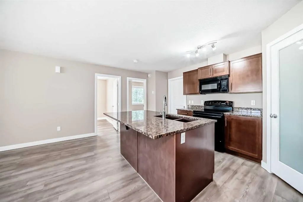 2781 Chinook Winds Drive SW, #5101