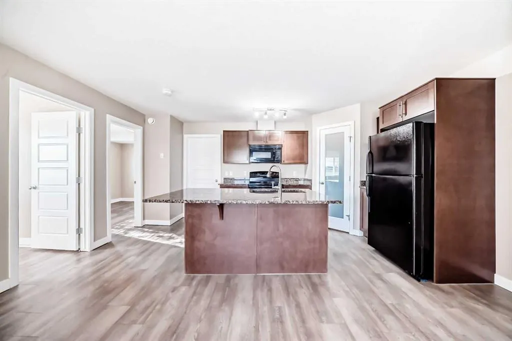 2781 Chinook Winds Drive SW, #5101