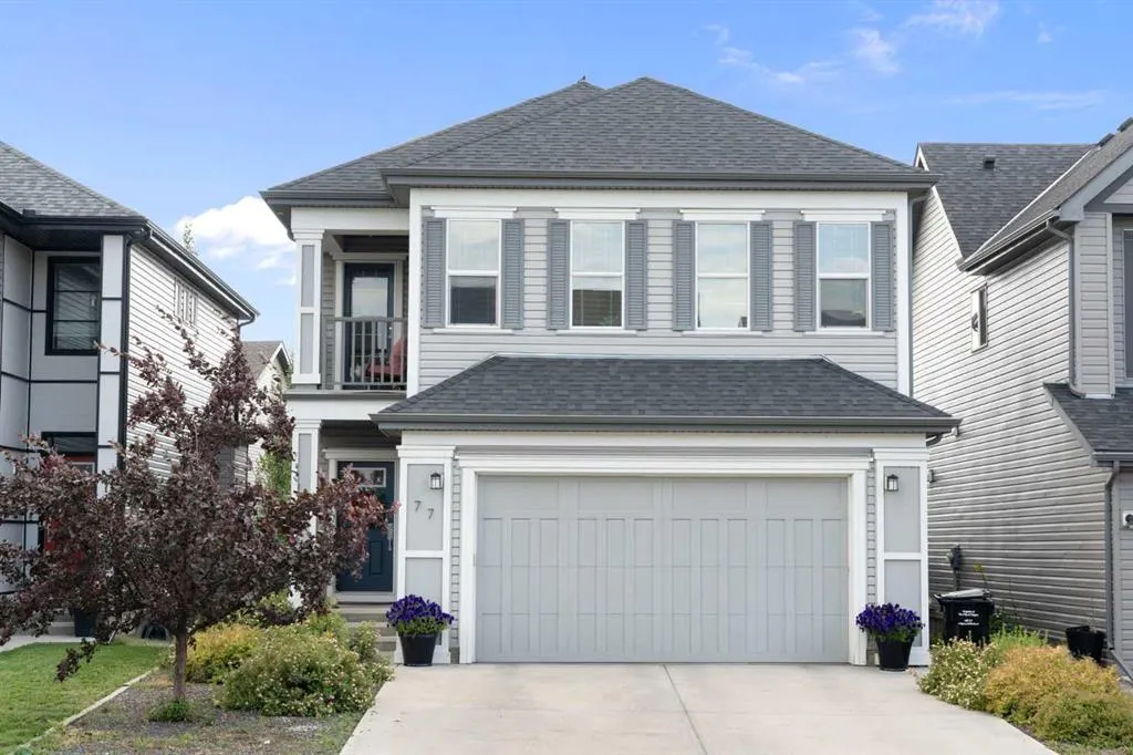 77 Copperpond Street SE