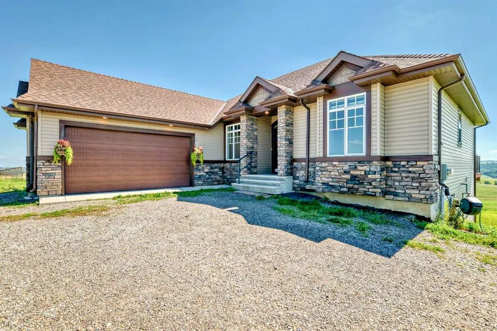 196096 144 Street W
