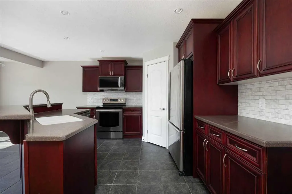 103 Rattlepan Creek Crescent