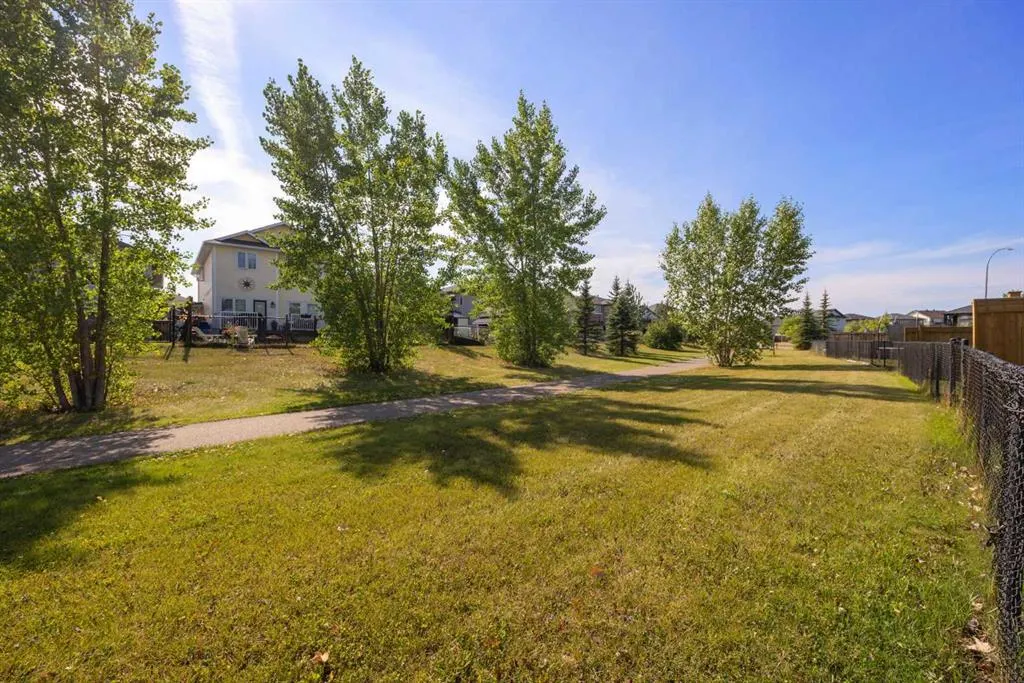 103 Rattlepan Creek Crescent