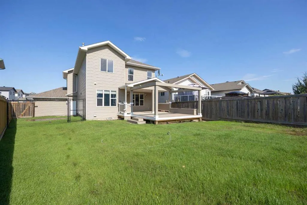 103 Rattlepan Creek Crescent