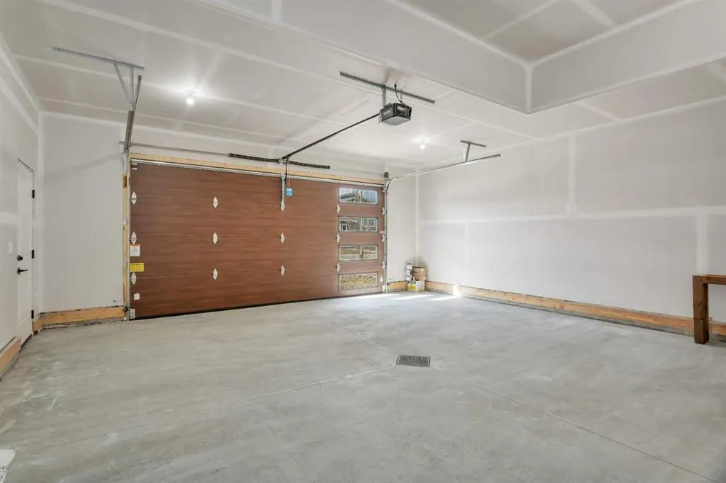 13 Murphy Close