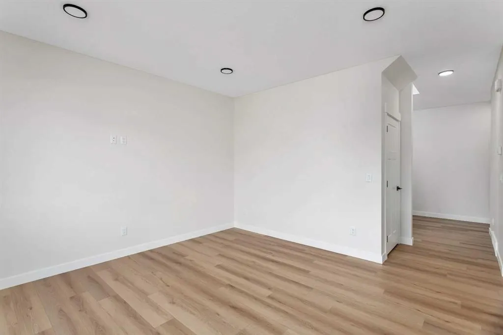 13 Murphy Close