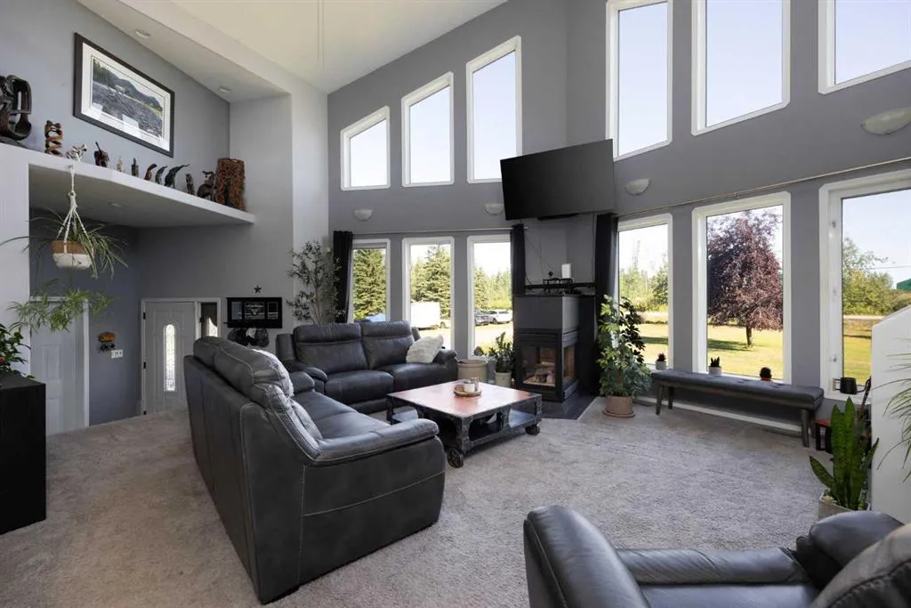 83 Freestone Way