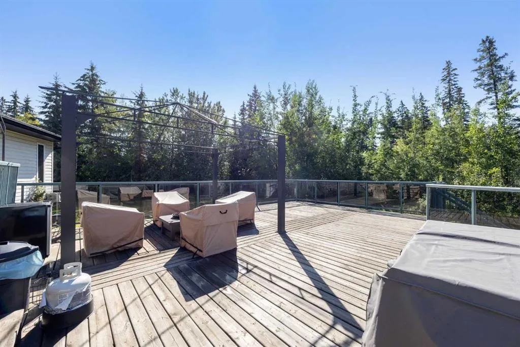 83 Freestone Way